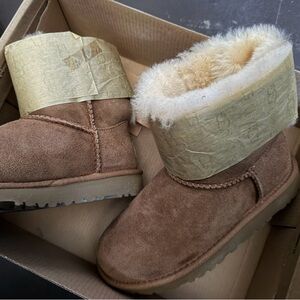 UGG Kids Mini Bailey Bow Boots - Tan